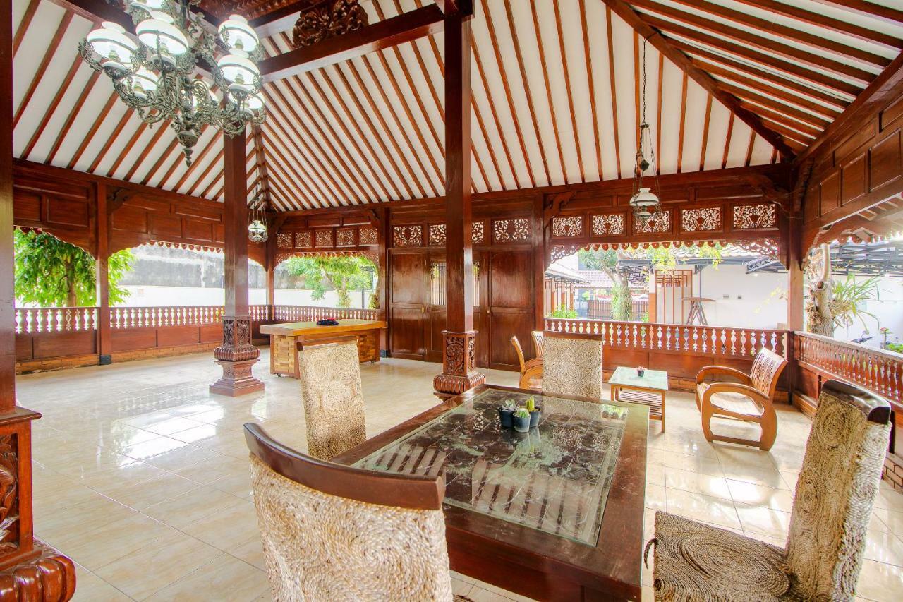 Oyo 1473 Omah Tentrem Syariah Melati Экстерьер фото