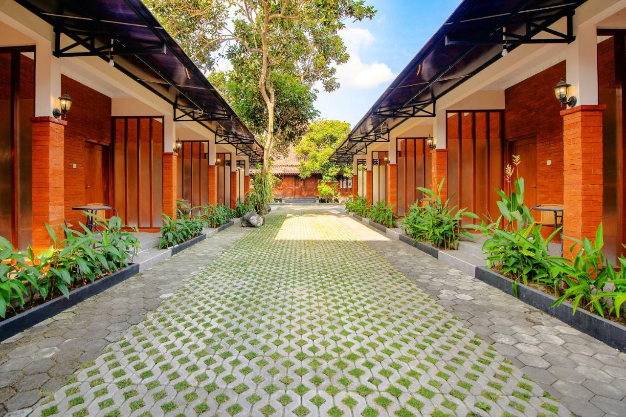 Oyo 1473 Omah Tentrem Syariah Melati Экстерьер фото