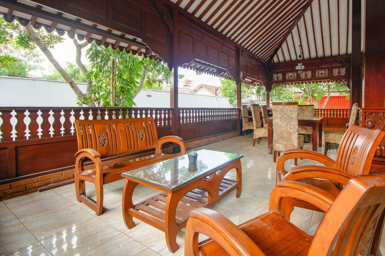 Oyo 1473 Omah Tentrem Syariah Melati Экстерьер фото